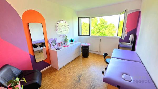 Appartement rénové à LA VALENTINE (13011)