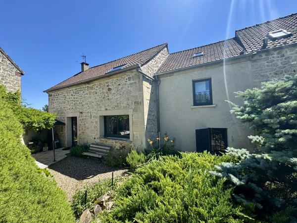 Vente                                                      Maison
                        
                     7 pièces                      200 m2                     à Ronquerolles