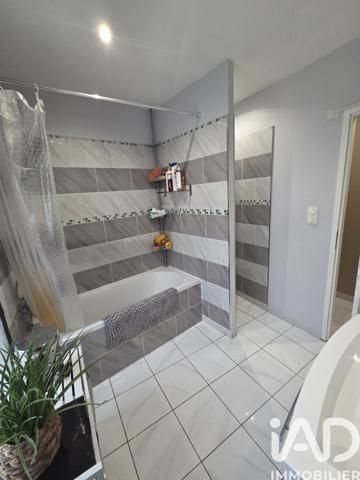 Maison à vendre 4 pièces 79 m² Saint-Gilles