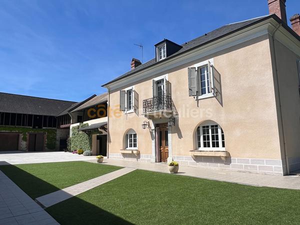 Vente Maison186,47 m² - 8 Pièces - ORLEIX (65800)