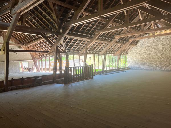 Vente Maison186,47 m² - 8 Pièces - ORLEIX (65800)