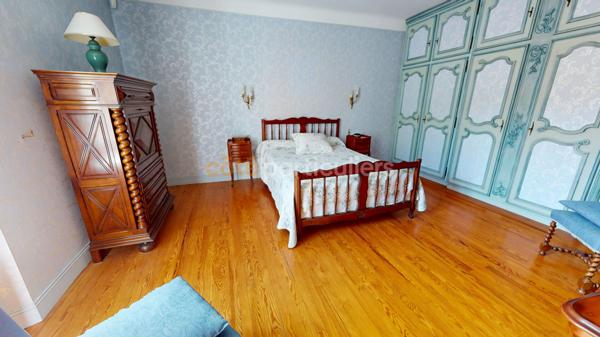 Vente Maison186,47 m² - 8 Pièces - ORLEIX (65800)