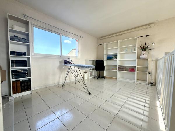 Berre-l'Étang (13130) Maison T6 165 M2 Berre L'étang