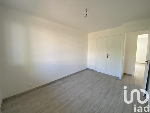 Appartement 3 pièces de 62 m² à Sanary-sur-Mer (83110)