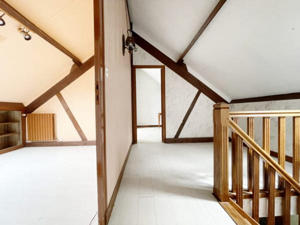 MAISON GARAGE ET JARDIN