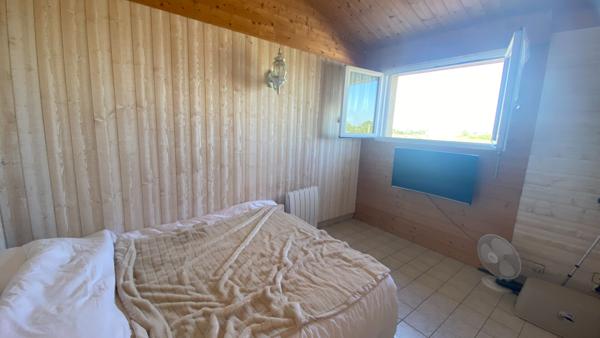 Maison de prés de 200 m2 habitables avec piscine, Le Fenouiller