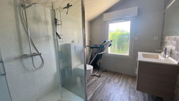 Maison de prés de 200 m2 habitables avec piscine, Le Fenouiller