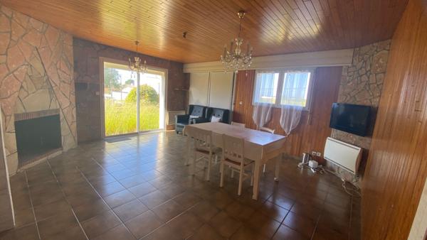 Maison de prés de 200 m2 habitables avec piscine, Le Fenouiller