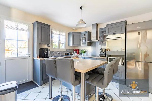 Vente                                                      Maison
                        
                     5 pièces                      136 m2                     à Thourotte