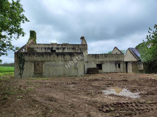 Maison a finir de renover - en campagne - NAIZIN - 10 minutes de Pontivy