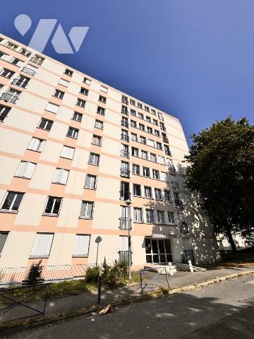 KERGOAT - APPARTEMENT T3/4 A RENOVER