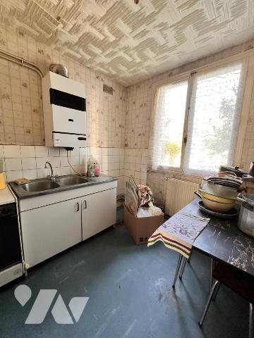 KERGOAT - APPARTEMENT T3/4 A RENOVER