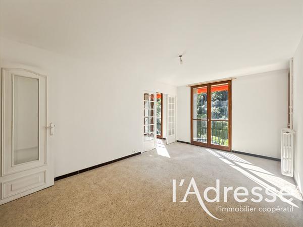 Appartement Marseille - 3 pièces - 82 m2