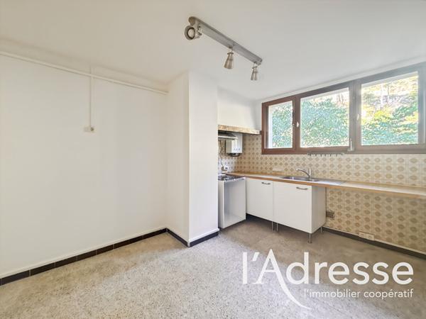 Appartement Marseille - 3 pièces - 82 m2