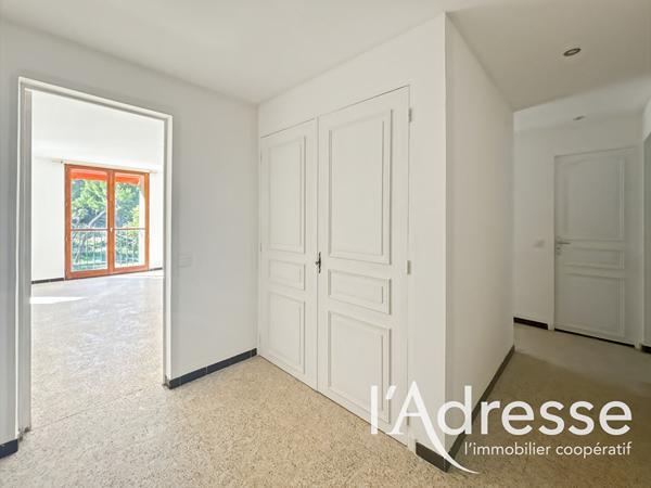 Appartement Marseille - 3 pièces - 82 m2