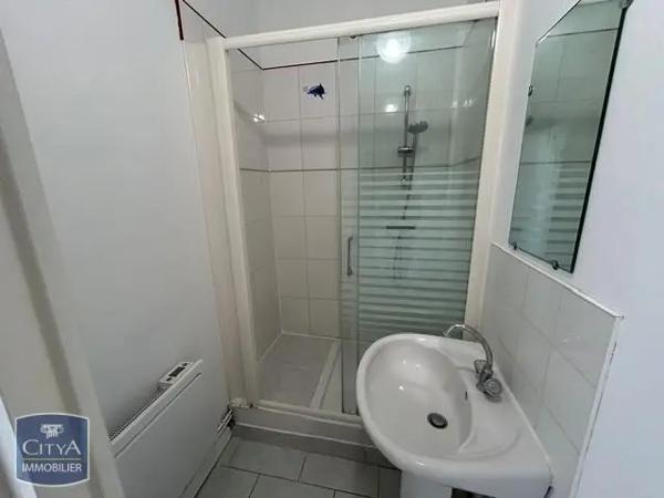 Appartement à louer 2 pièces 41m² Tergnier (02700)