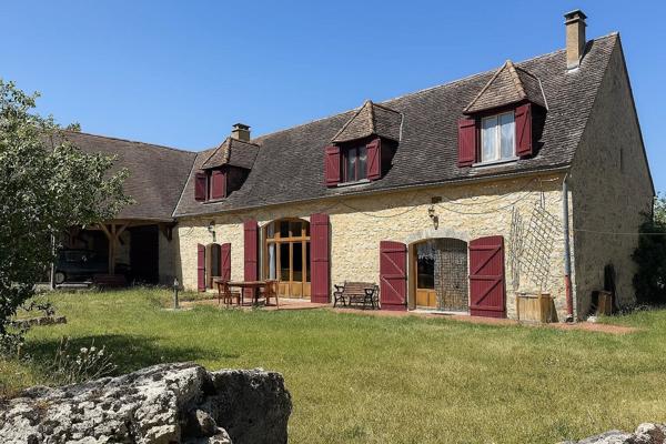 Vente Maison 7 pièces 190 m2 à Ginouillac