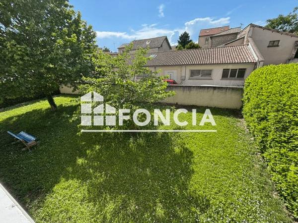 Location Appartement 2 pièces 39 m² - 8 RUE PRANEUF Romans Sur Isere 26100