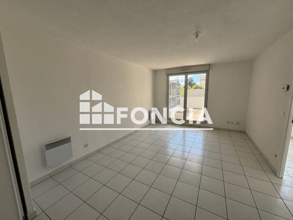 Location Appartement 2 pièces 39 m² - 8 RUE PRANEUF Romans Sur Isere 26100