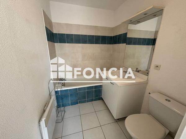 Location Appartement 2 pièces 39 m² - 8 RUE PRANEUF Romans Sur Isere 26100