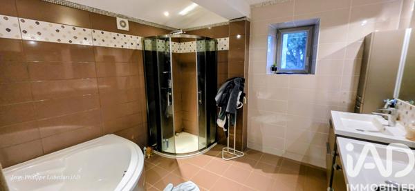 Maison à vendre 8 pièces 370 m² La Sauvetat-de-Savères