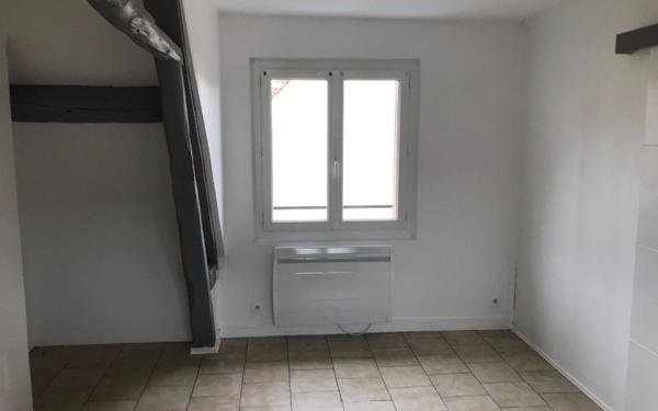Appartement à louer    1 pièce • 28,27 m2 Beauvais