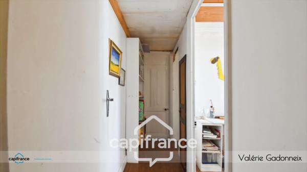 Maison en pierre de 1850 à Saint-Pierre-d’Oléron, (17310), 5 chambres, piscine, sauna, patio clos et jardin sans vis-à-vis, à deux pas du centre et à 10 minutes de la Cotinière.