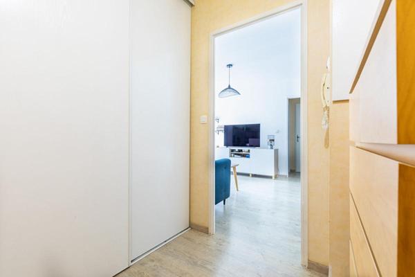 Appartement T2 grande terrasse + garage sécurisé