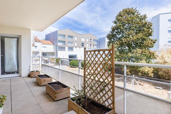 Appartement T2 grande terrasse + garage sécurisé