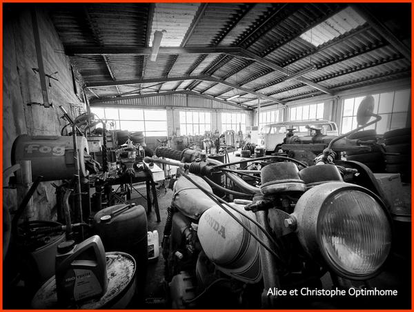 Demi-Immeuble de Rapport avec hangar de 250m² – Opportunité d’Investissement