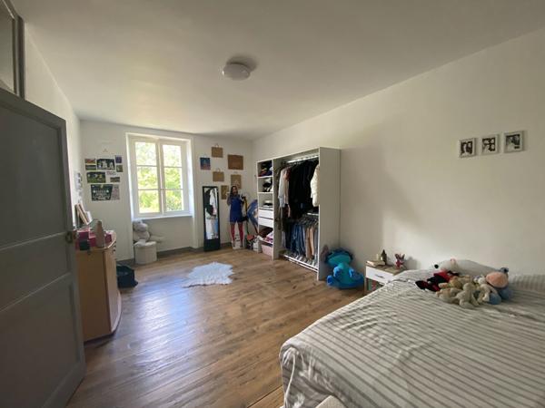 A louer Maison 4 chambres, Taden , proche Dinan et 4 voies