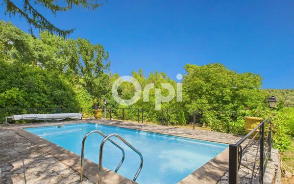 Maison à vendre    7 pièces • 163,22 m2 Callian