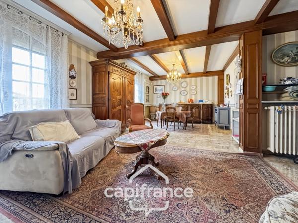 Maison familiale 4 chambres – 139 m² – Sous-sol complet – Quartier calme à Saint-Rémy