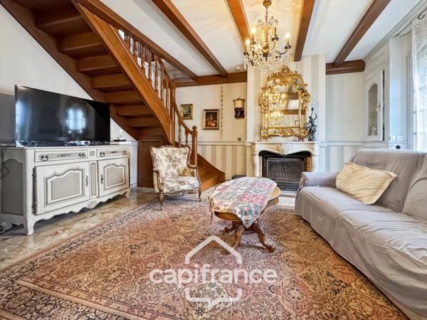 Maison familiale 4 chambres – 139 m² – Sous-sol complet – Quartier calme à Saint-Rémy