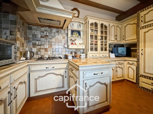 Maison familiale 4 chambres – 139 m² – Sous-sol complet – Quartier calme à Saint-Rémy