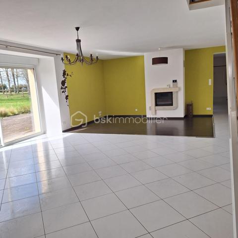 Maison en pierre de 159 m²