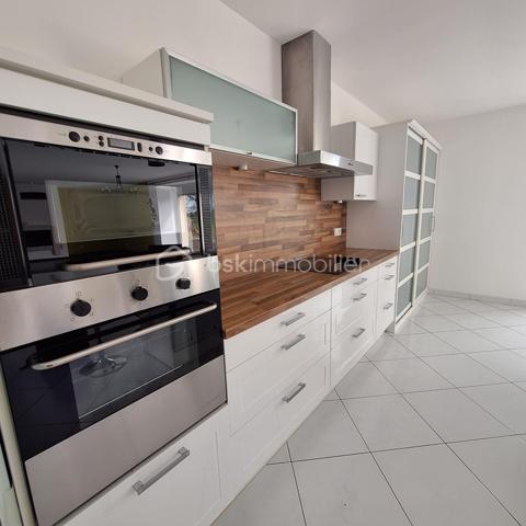 Maison en pierre de 159 m²