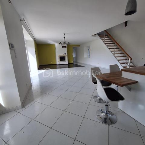 Maison en pierre de 159 m²