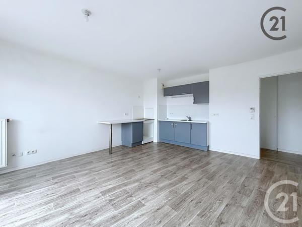 Appartement F3 à vendre  3 pièces - 59,40 m2 LIEUSAINT - 77