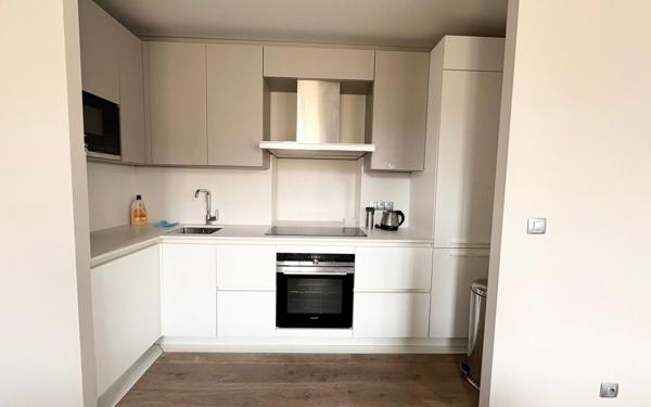 Appartement à louer    3 pièces • 62,02 m2 Nice