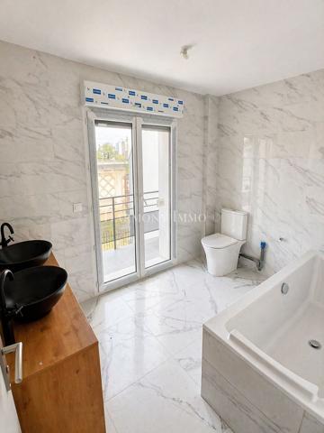 Maison – Antony – 6 chambres – terrasses – parking en sous-sol