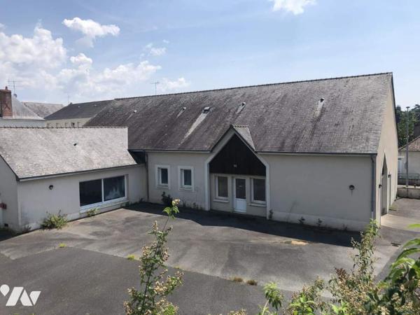 BATIMENT 360 M² environ CENTRE VILLE