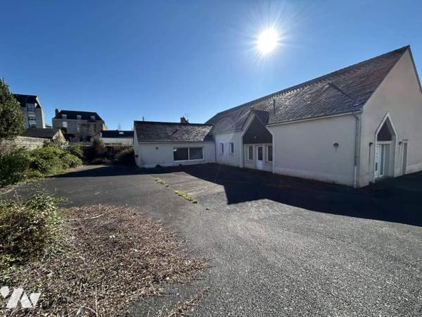 BATIMENT 360 M² environ CENTRE VILLE