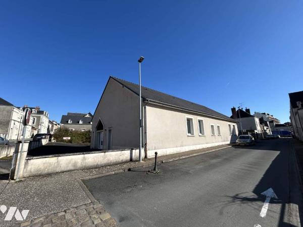 BATIMENT 360 M² environ CENTRE VILLE