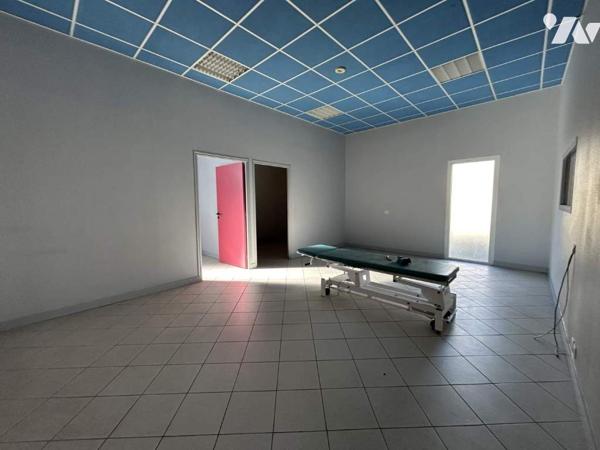 BATIMENT 360 M² environ CENTRE VILLE