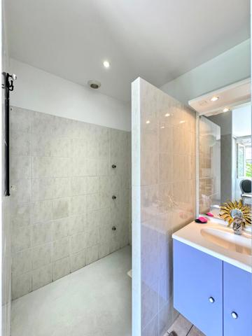 Belle maison familiale très spacieuse et lumineuse 5/6 pièces à vendre 121 m² avec un grand Jardin - AULNAY SOUS BOIS à 12 minutes de Paris