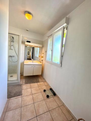Belle maison familiale très spacieuse et lumineuse 5/6 pièces à vendre 121 m² avec un grand Jardin - AULNAY SOUS BOIS à 12 minutes de Paris