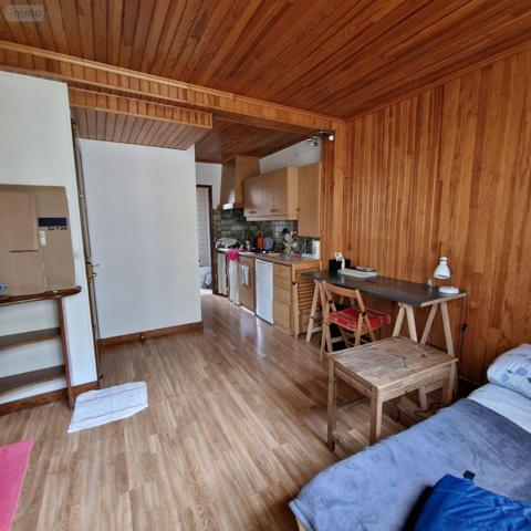 Studio à vendre à Paris 15e arrondissement à Paris (75015), ref : 12725/744