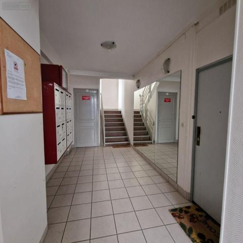 Studio à vendre à Paris 15e arrondissement à Paris (75015), ref : 12725/744