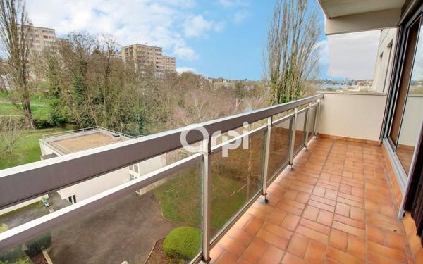 Appartement à vendre    4 pièces • 80 m2 Viry-Châtillon